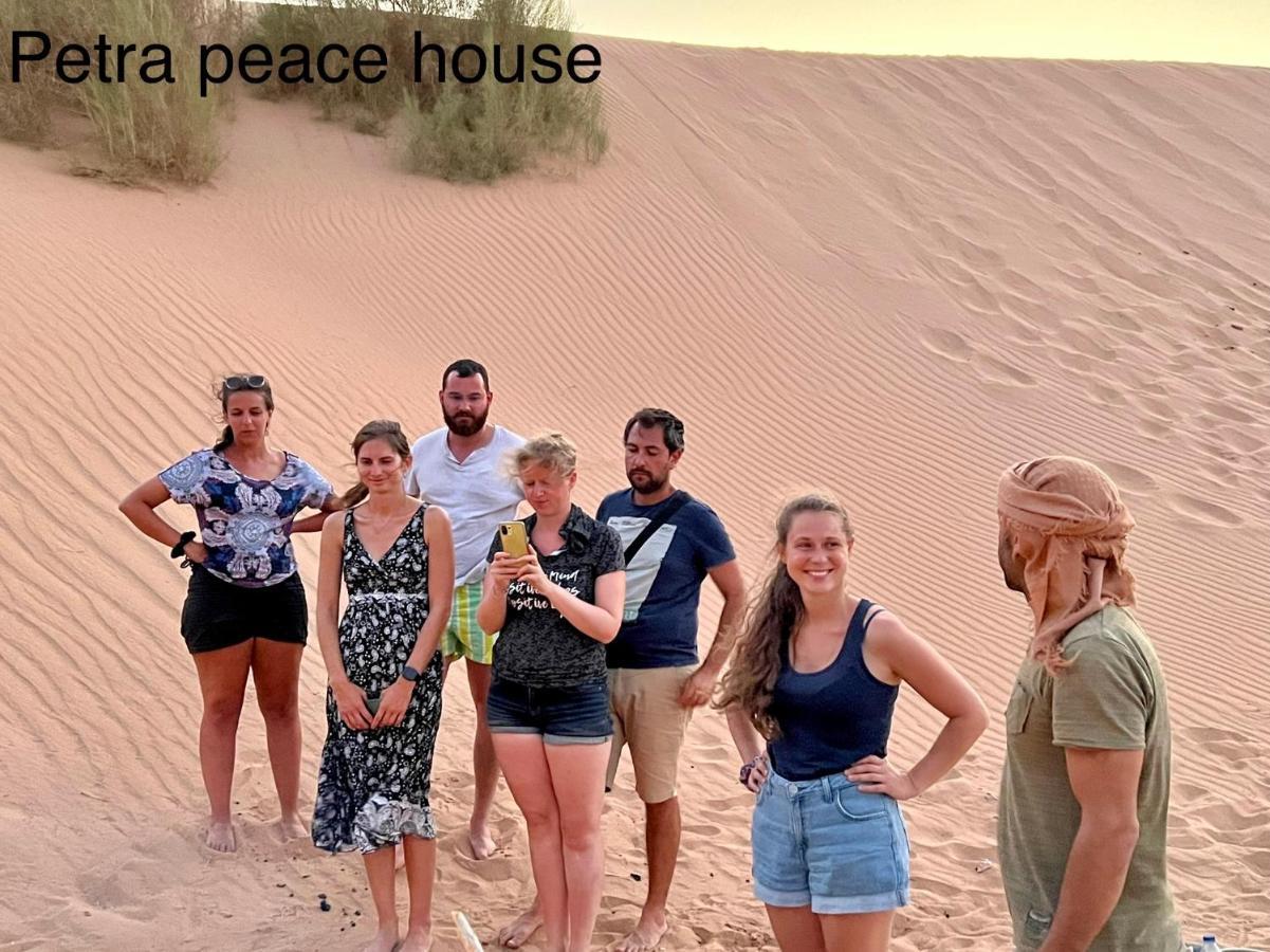 Petra Peace House Hotel Wadi Musa Exterior photo